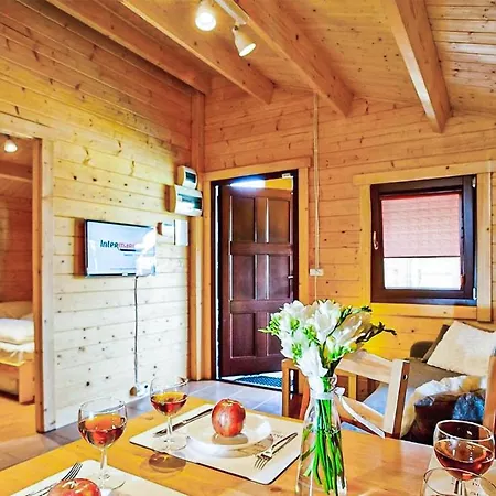 2 Bedroom Cozy In Prázdninový dům Sianożęty